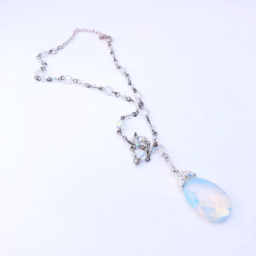 Avon vtg Necklace Opalescent blue white silvertone vintage adjustable - Picture 6 of 13